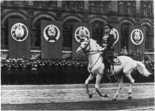 О команде Сталина - годы опасной жизни в советской политике