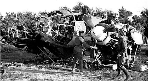 Небо вторжения. Горячее лето 1941 года Небо вторжения. Горячее лето 1941 года