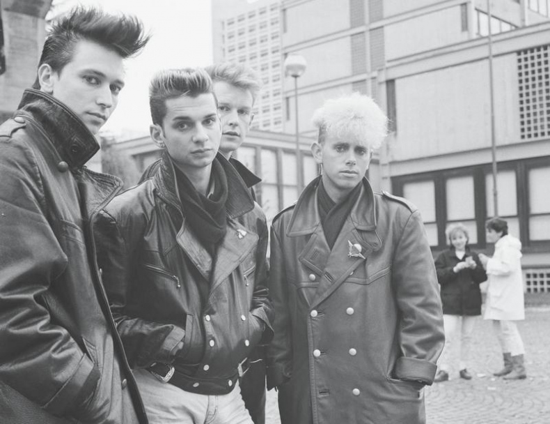 Insight. Мартин Гор – человек, создавший Depeche Mode Insight. Мартин Гор – человек, создавший Depeche Mode