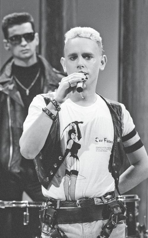 Insight. Мартин Гор – человек, создавший Depeche Mode Insight. Мартин Гор – человек, создавший Depeche Mode