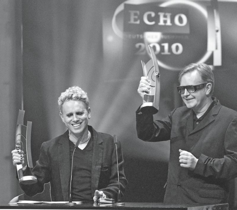 Insight. Мартин Гор – человек, создавший Depeche Mode Insight. Мартин Гор – человек, создавший Depeche Mode