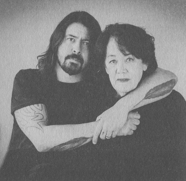 Рассказчик. Воспоминания барабанщика Nirvana и фронтмена Foo Fighters