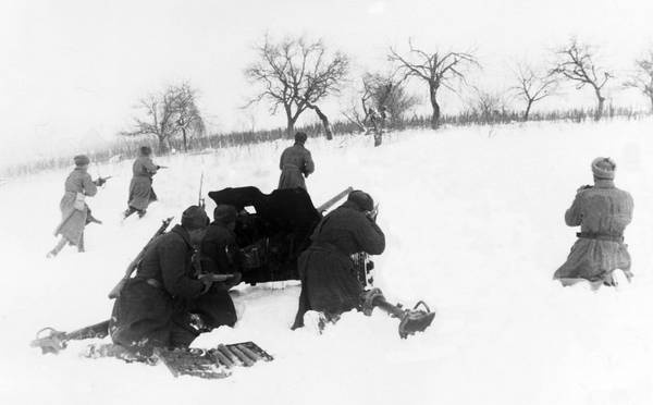 Последние контрудары Гитлера. Разгром Панцерваффе Последние контрудары Гитлера. Разгром Панцерваффе