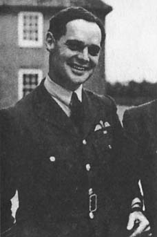 Безногий ас Безногий ас