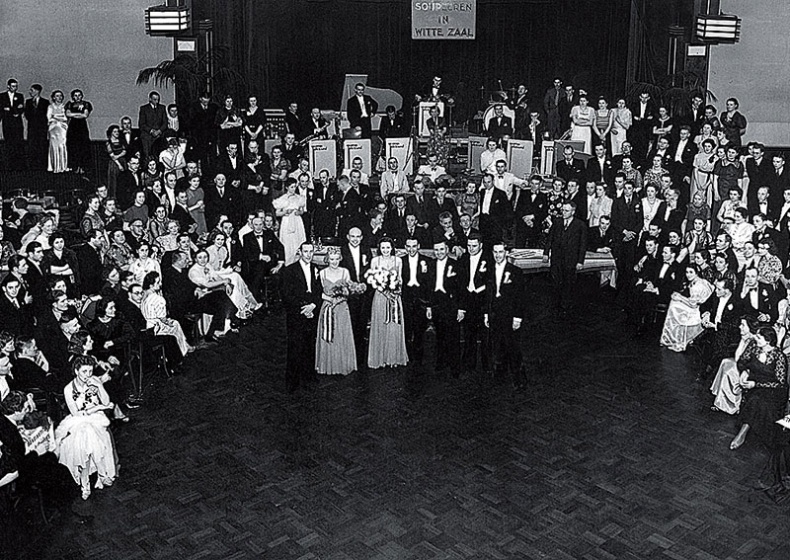 Танцующая в Аушвице Танцующая в Аушвице