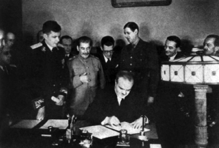 Великий де Голль. "Франция - это я!" Великий де Голль. "Франция - это я!"