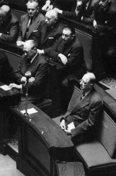 Великий де Голль. "Франция - это я!" Великий де Голль. "Франция - это я!"