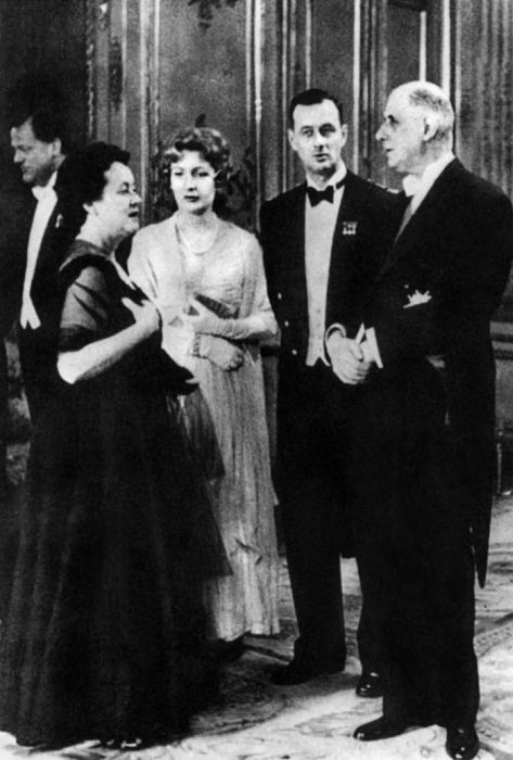 Великий де Голль. "Франция - это я!" Великий де Голль. "Франция - это я!"