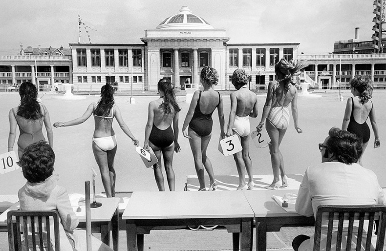 Смешная девчонка Смешная девчонка