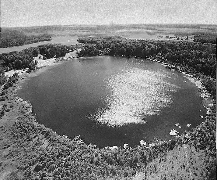 Русь колыбельная. Северная прародина славян. Арктида, Гиперборея и Древняя Русь Русь колыбельная. Северная прародина славян. Арктида, Гиперборея и Древняя Русь