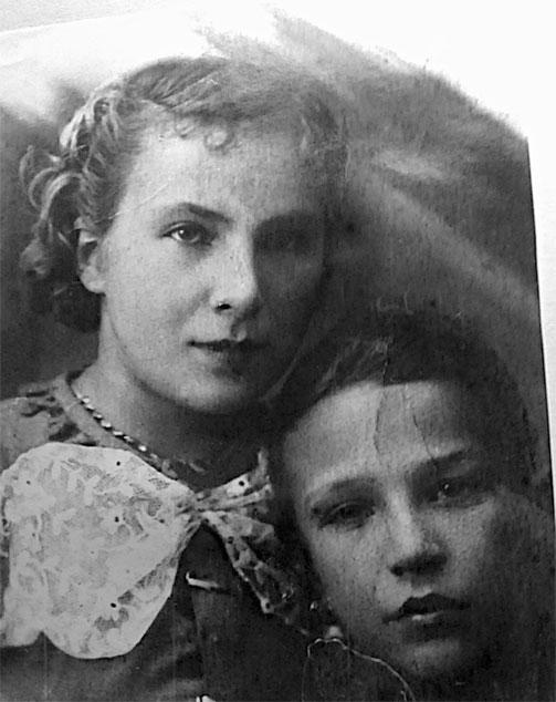 Защищая Родину. Летчицы Великой Отечественной Защищая Родину. Летчицы Великой Отечественной