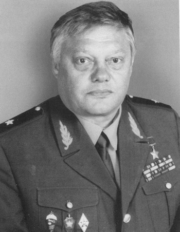 Леонид Шебаршин