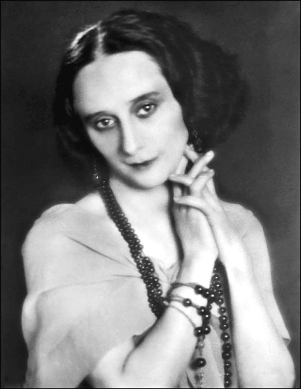 Анна Павлова. Жизнь в танце Анна Павлова. Жизнь в танце