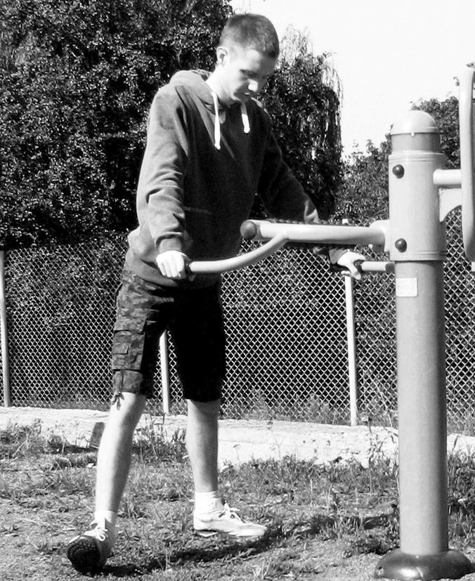 Здоровье позвоночника. Системы Попова, Бубновского и другие методики излечения Здоровье позвоночника. Системы Попова, Бубновского и другие методики излечения