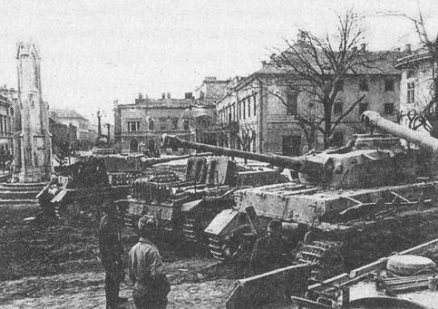 Последнее наступление Гитлера. Разгром танковой элиты Рейха Последнее наступление Гитлера. Разгром танковой элиты Рейха