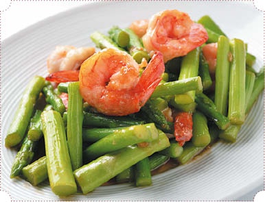 Холодные и теплые салаты. Мясные, рыбные, овощные, корейские, постные + 50 салатных заправок Холодные и теплые салаты. Мясные, рыбные, овощные, корейские, постные + 50 салатных заправок