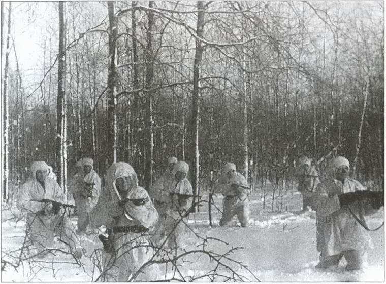 Москва на линии фронта Москва на линии фронта