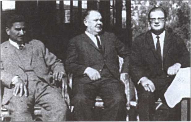 Начальник внешней разведки. Спецоперации генерала Сахаровского