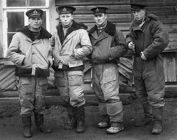 Нас звали «смертниками». Исповедь торпедоносца Нас звали «смертниками». Исповедь торпедоносца