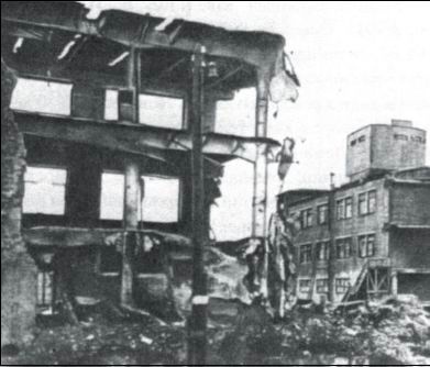 Свастика над Волгой. Люфтваффе против сталинской ПВО Свастика над Волгой. Люфтваффе против сталинской ПВО