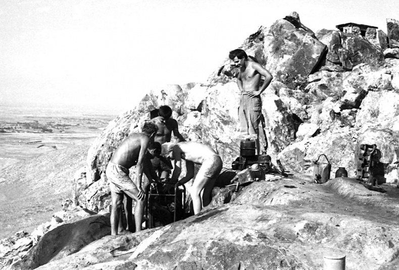 Шелковый путь. Записки военного разведчика Шелковый путь. Записки военного разведчика