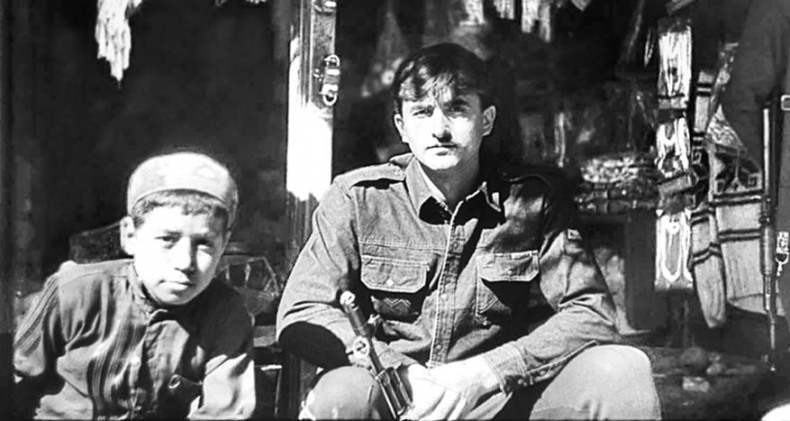 Шелковый путь. Записки военного разведчика Шелковый путь. Записки военного разведчика