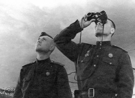 На перехват! Летная книжка "сталинского сокола"