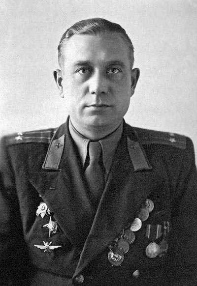 На перехват! Летная книжка "сталинского сокола"