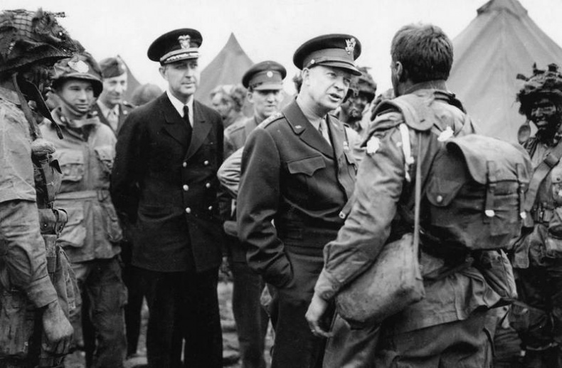 Высадка в Нормандии Высадка в Нормандии