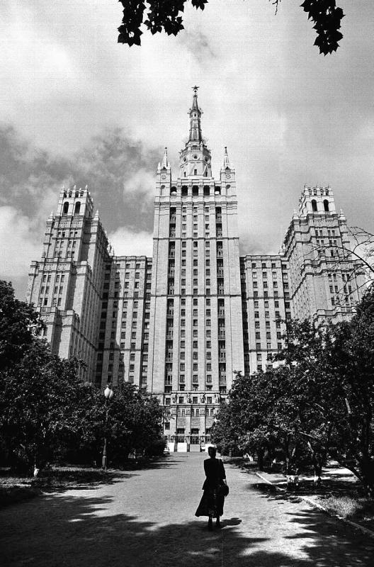 Шпион на миллиард долларов. История самой дерзкой операции американских спецслужб в Советском Союзе Шпион на миллиард долларов. История самой дерзкой операции американских спецслужб в Советском Союзе