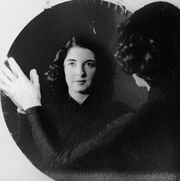 «Острые козырьки»: как это было. Билли Кимбер, «Бирмингемская банда» и ипподромные войны 1920-х «Острые козырьки»: как это было. Билли Кимбер, «Бирмингемская банда» и ипподромные войны 1920-х