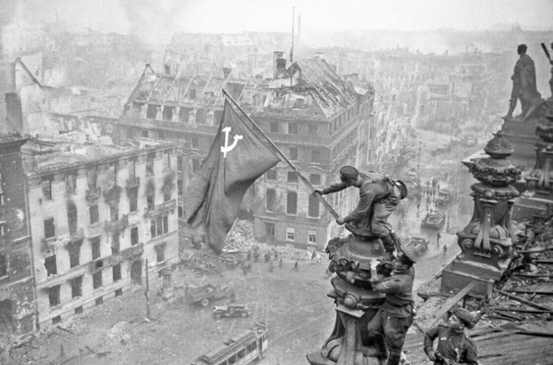 Теории заговоров. Кто правит миром?