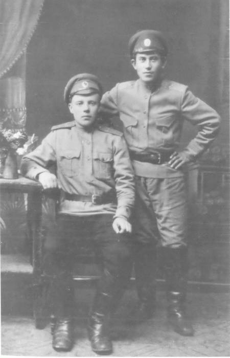 "Сталинский питомец" - Николай Ежов "Сталинский питомец" - Николай Ежов