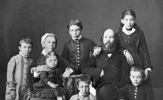 Тайна личности Ленина. Спаситель народа или разрушитель империи? Тайна личности Ленина. Спаситель народа или разрушитель империи?