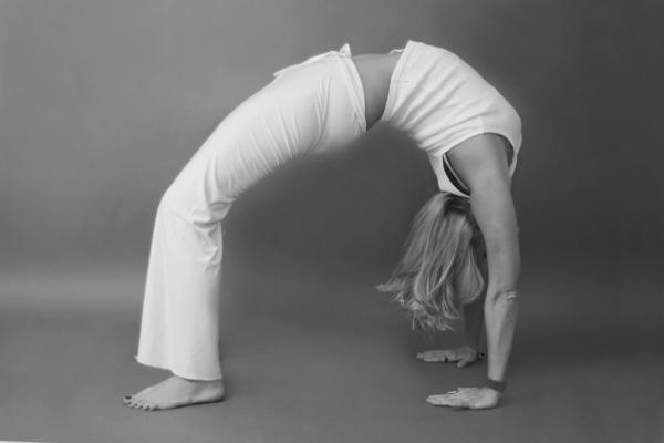 Йога для стройности, здоровья и красоты