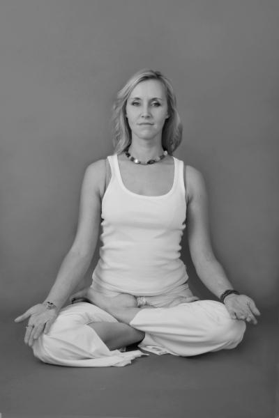 Йога для стройности, здоровья и красоты