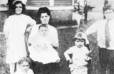 Измышление одиночества Измышление одиночества