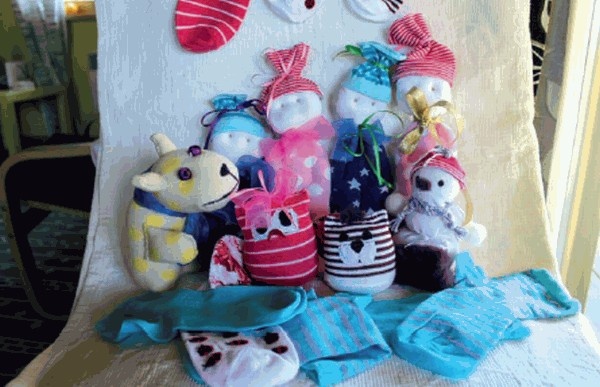 Игрушки из носков Игрушки из носков