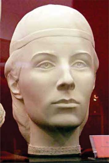 Царь Иван IV Грозный Царь Иван IV Грозный