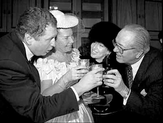 Зачем России Марин Ле Пен