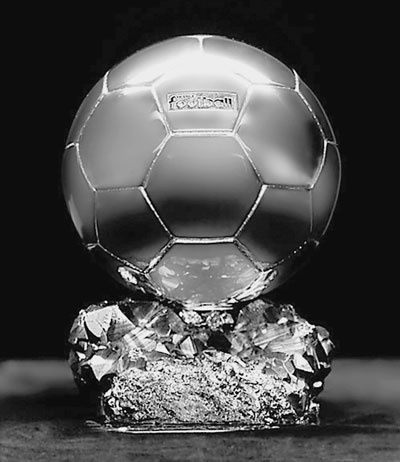 100 великих футбольных матчей