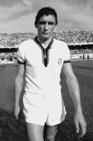 100 великих футбольных матчей