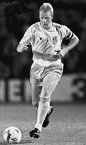 100 великих футбольных матчей