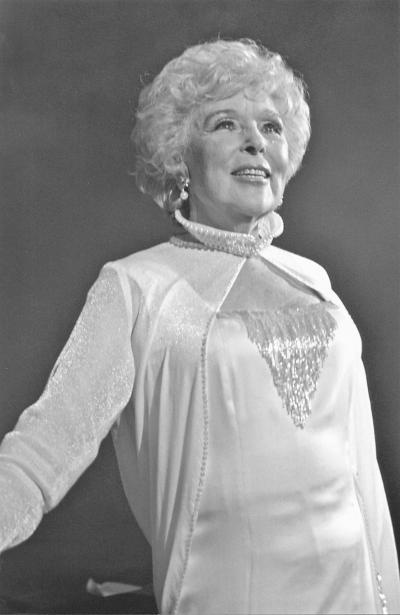 Золушка с Чистых прудов Золушка с Чистых прудов