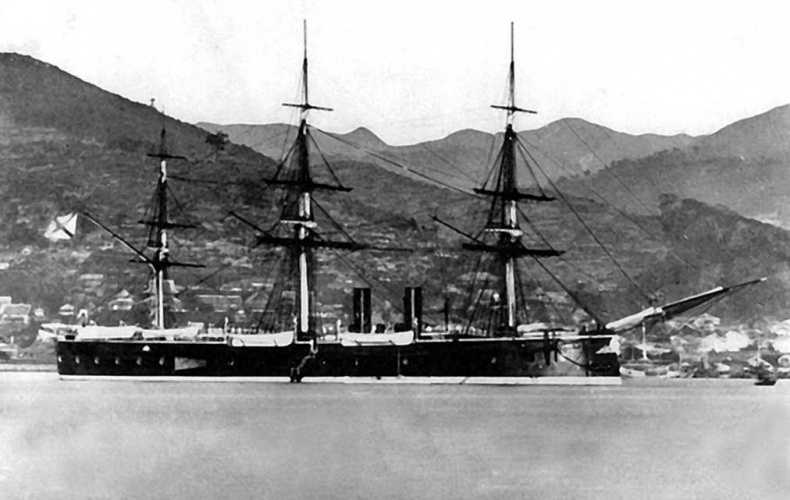 Под Андреевским флагом. Русские офицеры на службе Отечеству