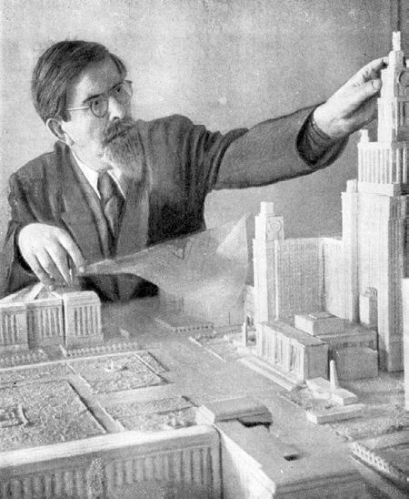 Высотки сталинской Москвы. Наследие эпохи