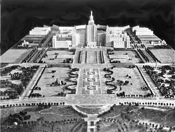 Высотки сталинской Москвы. Наследие эпохи