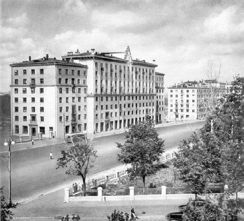 Высотки сталинской Москвы. Наследие эпохи
