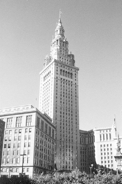 Высотки сталинской Москвы. Наследие эпохи