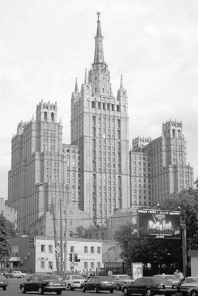 Высотки сталинской Москвы. Наследие эпохи